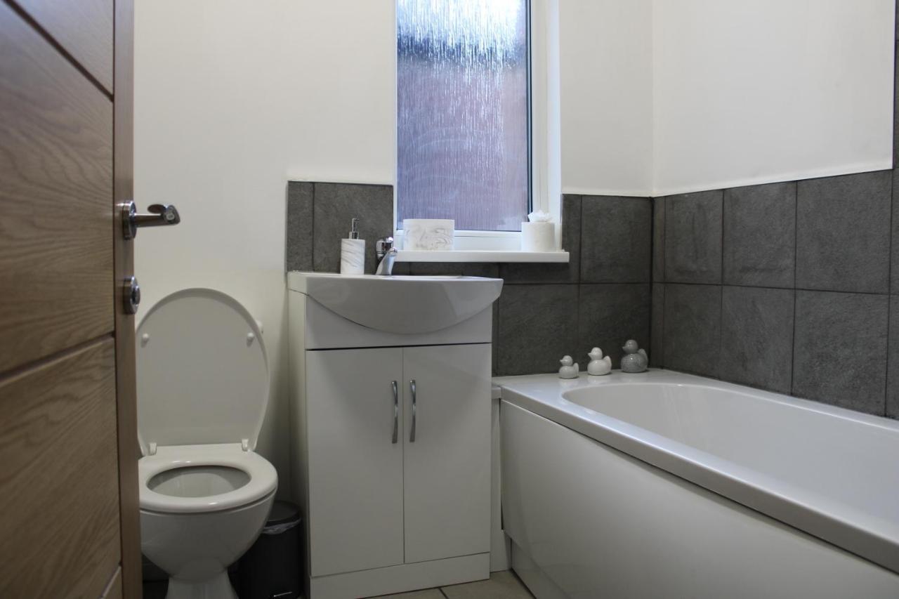 Beautiful, Spacious, Old Trafford Home Manchester Zewnętrze zdjęcie