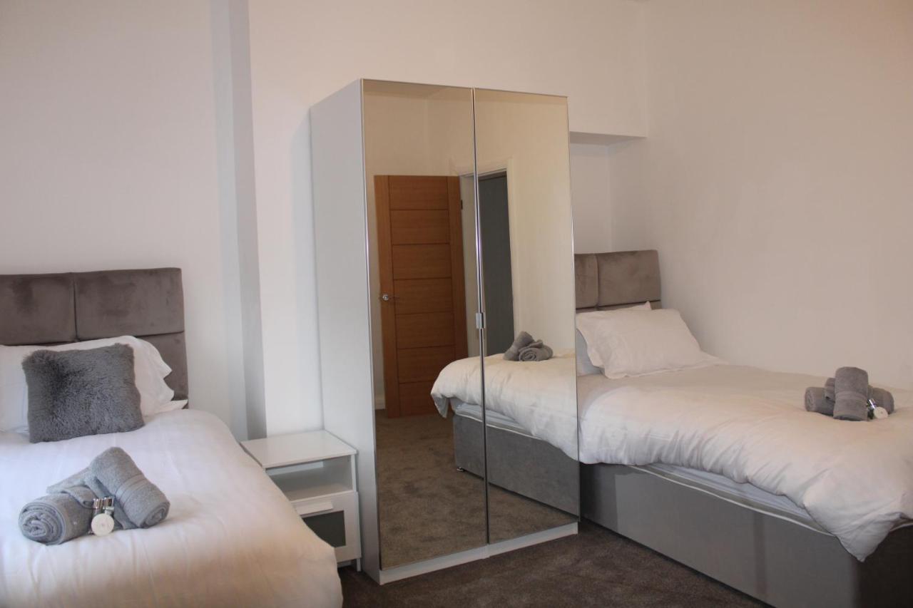 Beautiful, Spacious, Old Trafford Home Manchester Zewnętrze zdjęcie